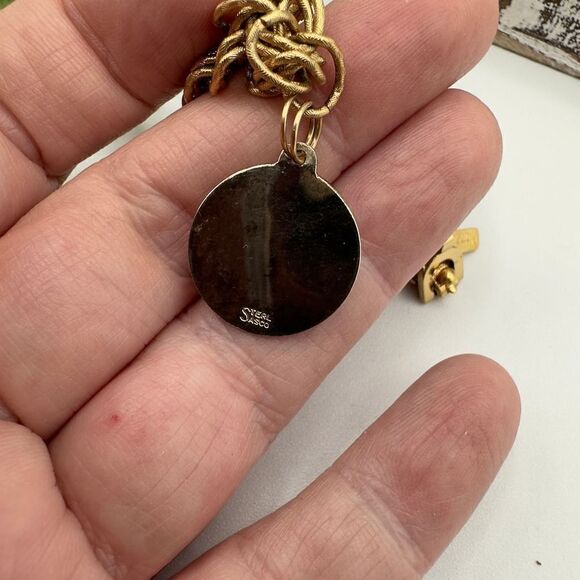 Vintage Monet Charm Bracelet Cable Car Charm & Las Vegas Charm - Picture 9 of 11